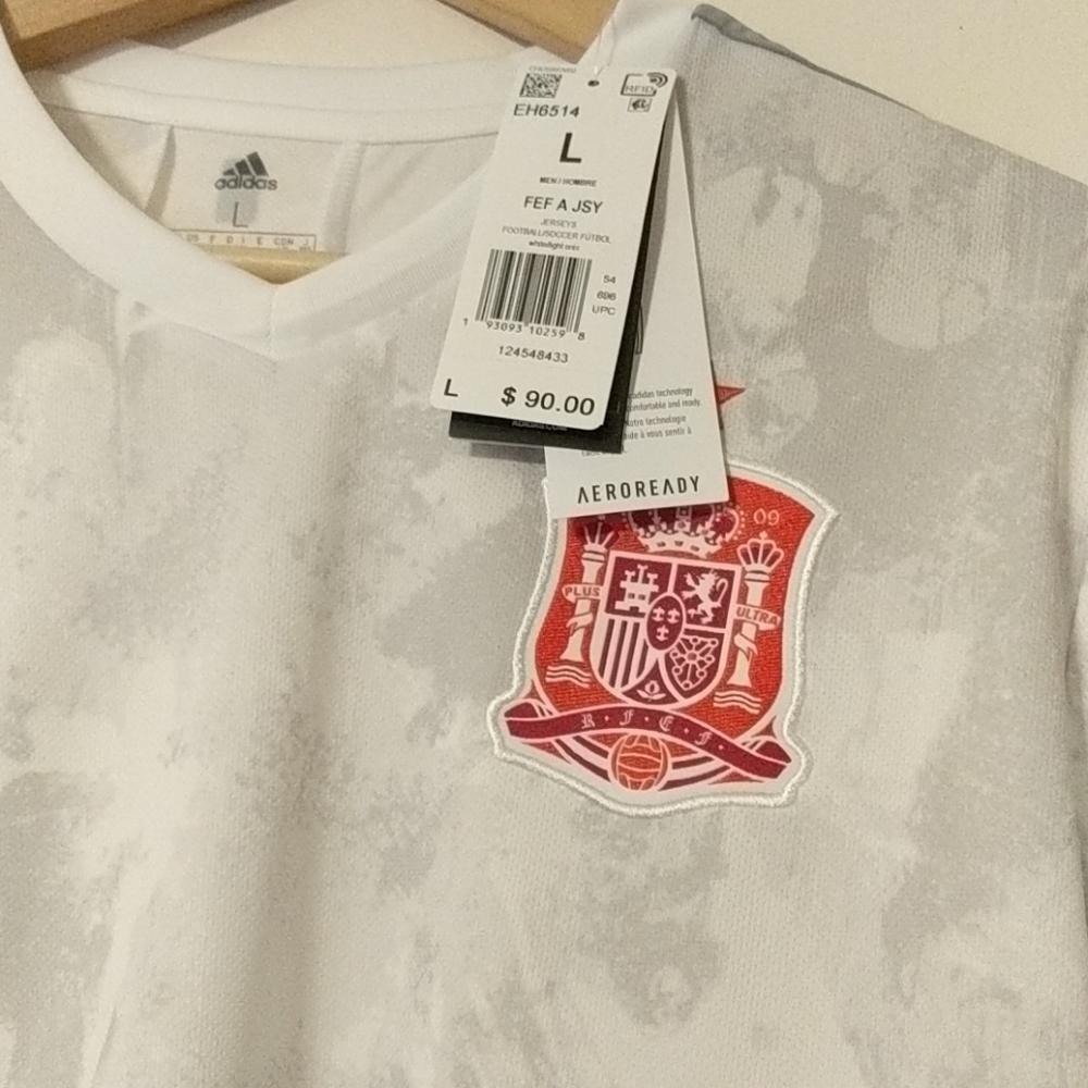 Adidas men's Spain away jersey - Picture 3 of 7
